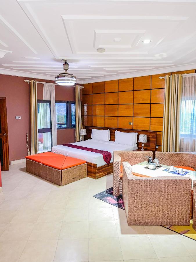 Triple Hill Hotel Weija Zewnętrze zdjęcie