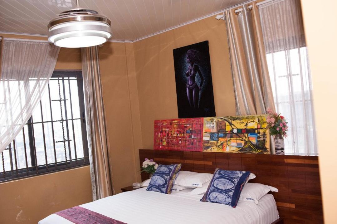 Triple Hill Hotel Weija Zewnętrze zdjęcie