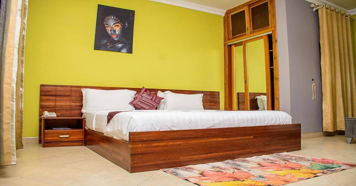 Triple Hill Hotel Weija Zewnętrze zdjęcie