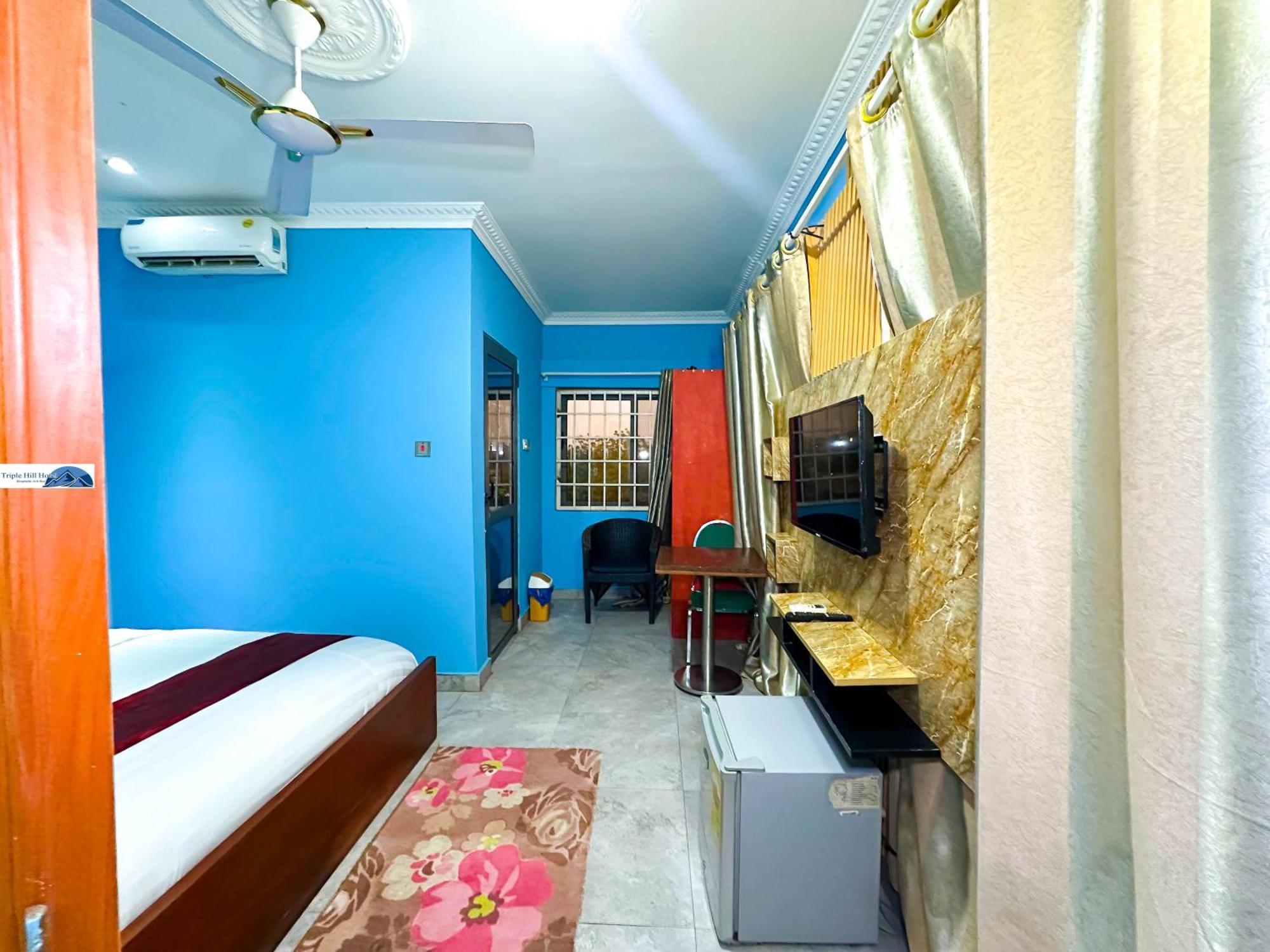 Triple Hill Hotel Weija Zewnętrze zdjęcie