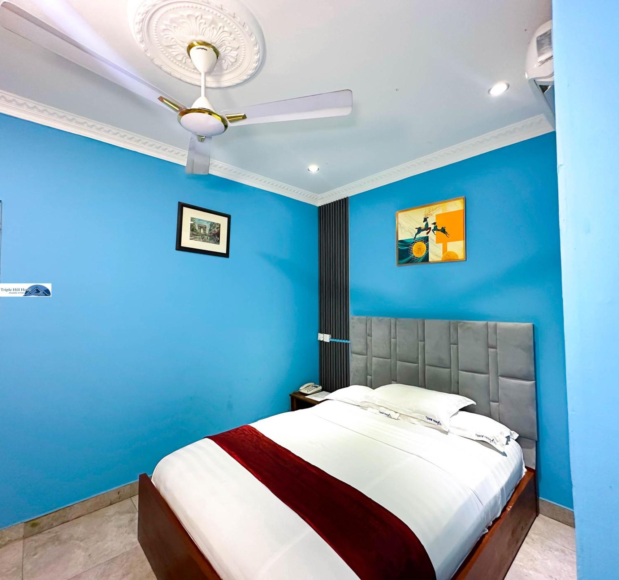 Triple Hill Hotel Weija Zewnętrze zdjęcie