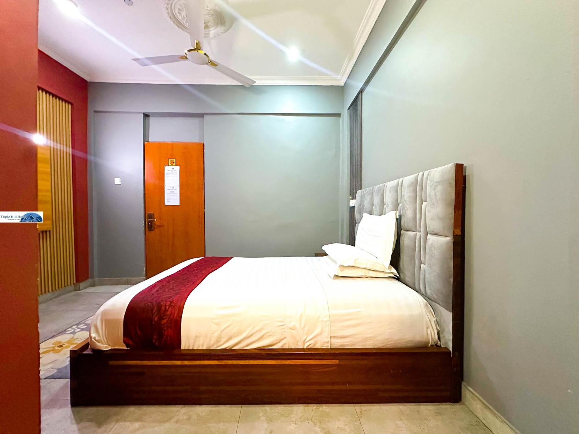 Triple Hill Hotel Weija Zewnętrze zdjęcie