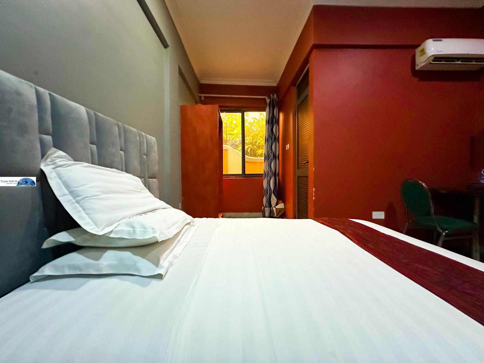 Triple Hill Hotel Weija Zewnętrze zdjęcie